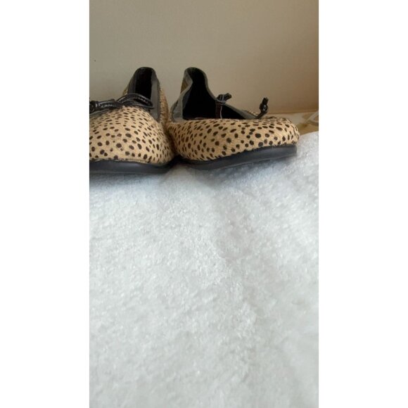 Aerosoles Bell Cheetah print flats, with a round toe shape, women's size 9 - Picture 7 of 12
